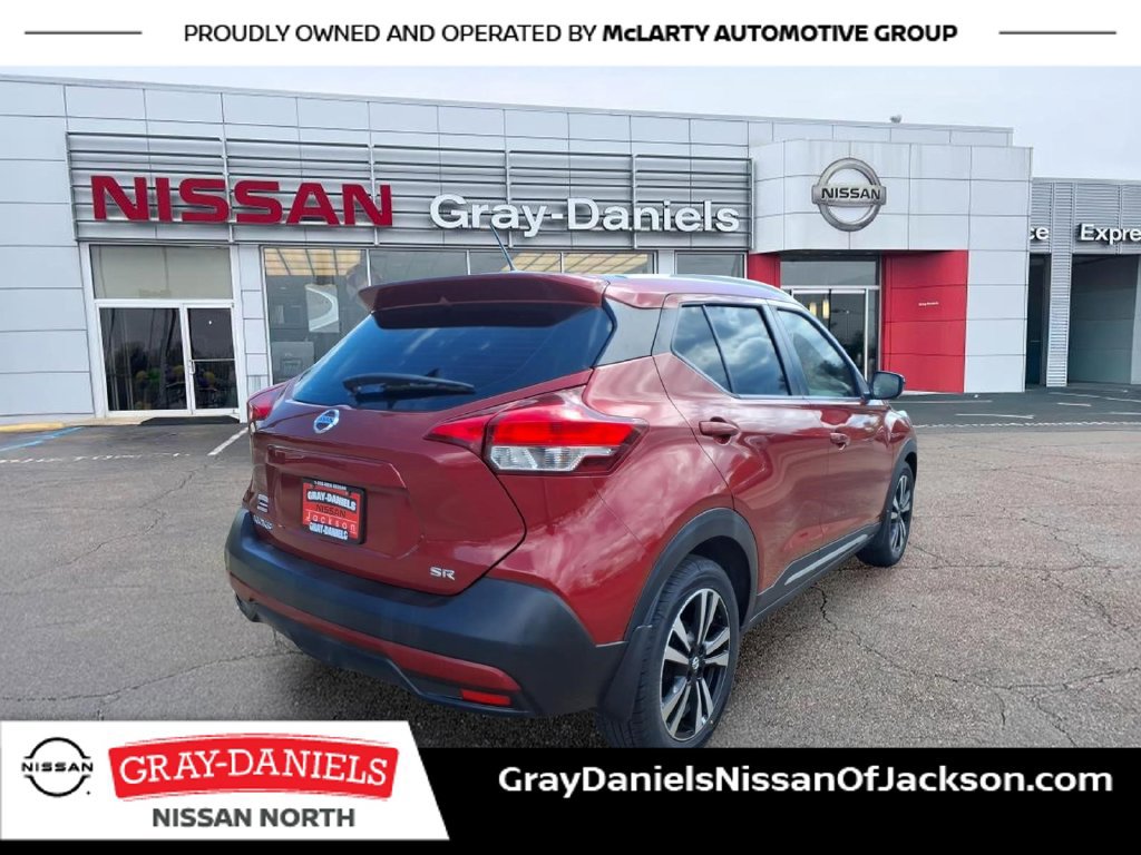 Used 2019 Nissan Kicks SR FWD image 7