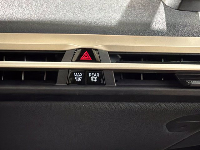 Certified 2024 BMW iX xDrive50 w/ Sport Package AWD/4WD image 34