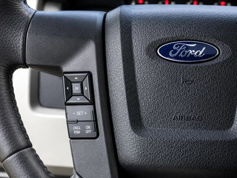 Used 2014 Ford F150 FX4 w/ Equipment Group 402A Luxury AWD/4WD image 14