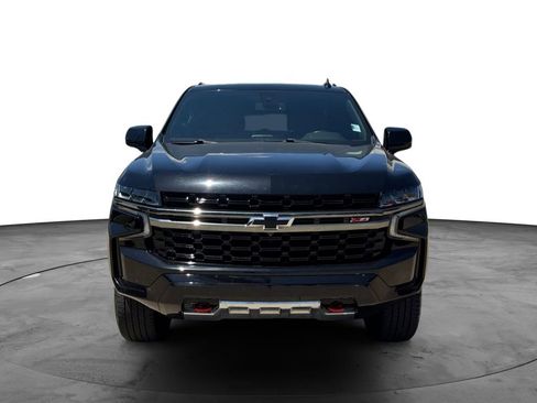 Used 2022 Chevrolet Tahoe Z71 w/ Luxury Package AWD/4WD image 9