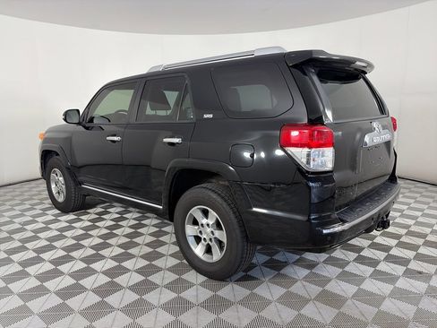 Used 2013 Toyota 4Runner SR5 w/ Convenience Pkg AWD/4WD image 5