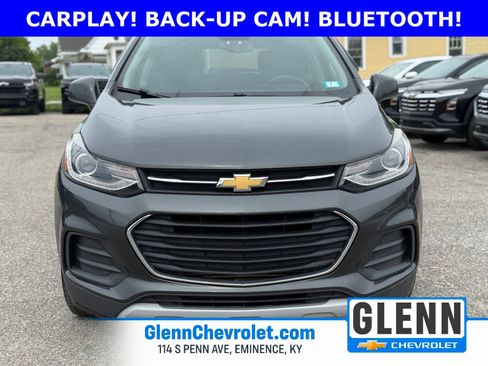 Used 2019 Chevrolet Trax LT w/ LPO, Protection Package FWD image 10