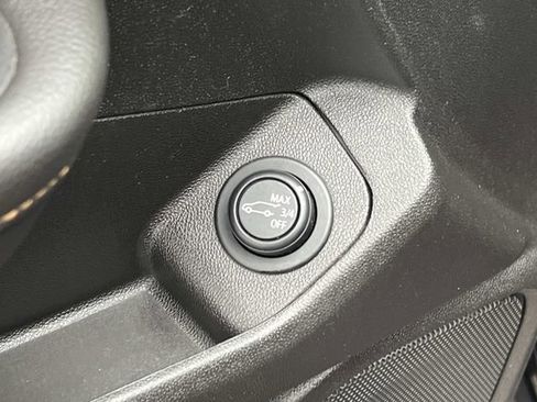 Used 2019 GMC Terrain SLE w/ Driver Convenience Package image 19