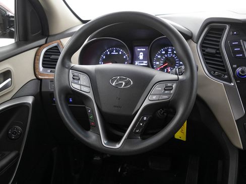Used 2013 Hyundai Santa Fe Sport AWD/4WD image 16