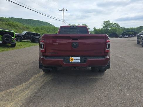 Used 2021 RAM 3500 Laramie w/ Night Edition AWD/4WD image 8