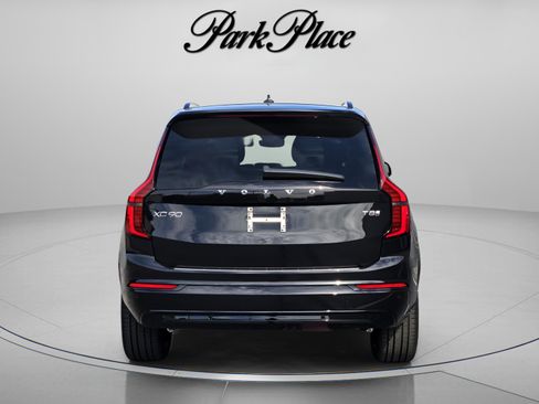 New 2026 Volvo XC90 T8 Ultra w/ Protection Package Premier AWD/4WD image 4