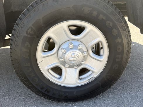 Used 2016 RAM 2500 Tradesman w/ Power & Remote Entry Group AWD/4WD image 9