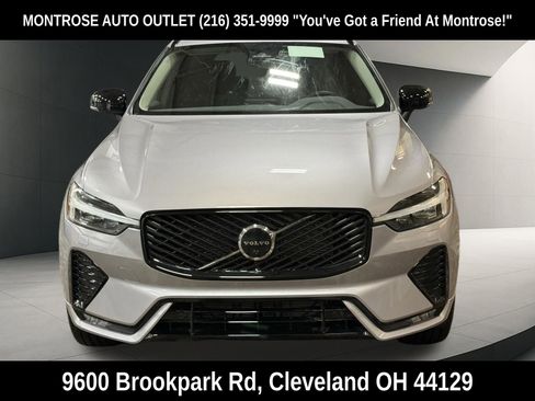 New 2026 Volvo XC60 B5 Plus w/ Protection Package Premier AWD/4WD image 8