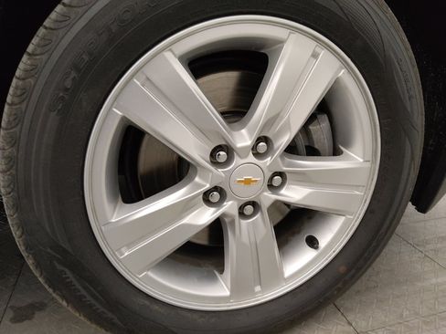 Used 2020 Chevrolet Trax LS w/ Tint and Cruise Package FWD image 31