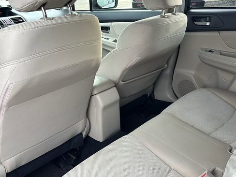 Used 2013 Subaru Crosstrek 2.0i Premium image 32