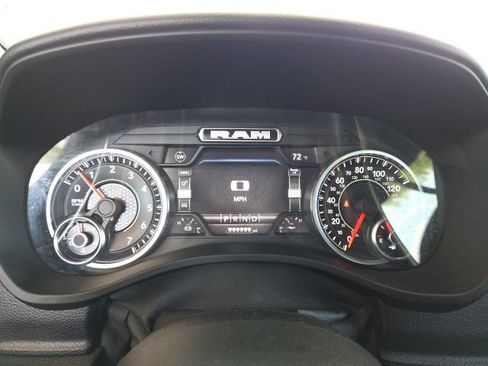 Used 2022 RAM 1500 Big Horn w/ Night Edition AWD/4WD image 17