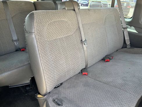 Used 2019 Chevrolet Express 3500 LT w/ LT Preferred Equipment Group RWD image 16