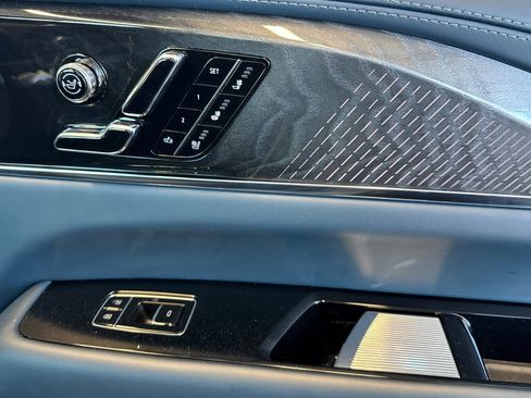 Used 2025 Cadillac Escalade IQ Sport 2 image 19