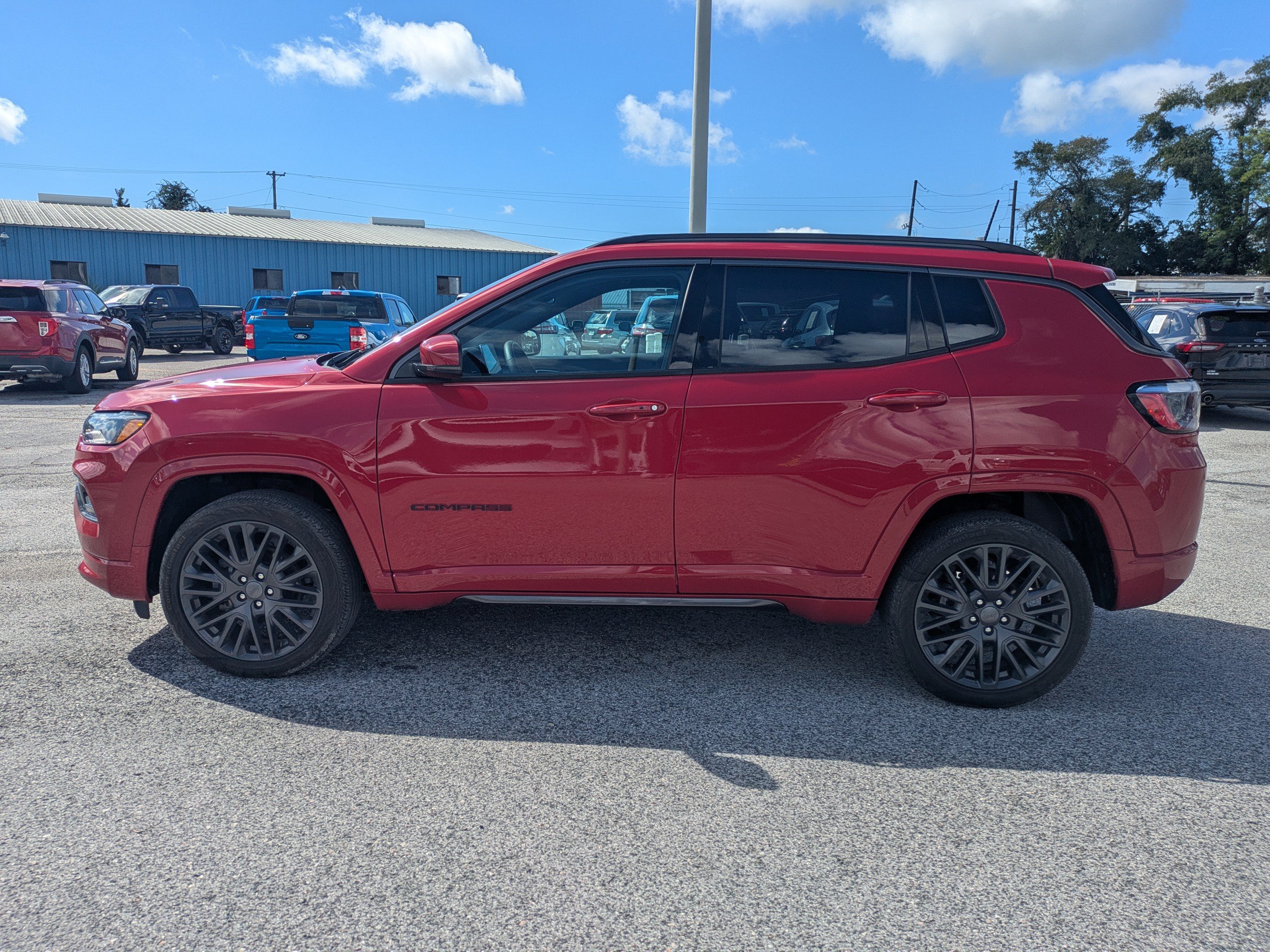Used 2022 Jeep Compass Limited AWD/4WD image 7