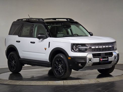 New 2025 Ford Bronco Sport Badlands w/ Badlands Tech Package AWD/4WD image 2