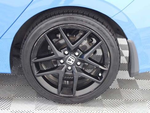 Used 2022 Honda Civic Sport image 17