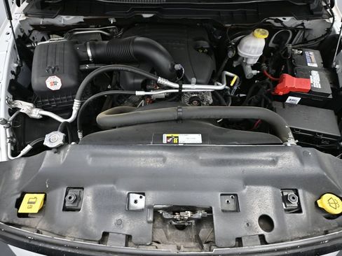 Used 2019 RAM 1500 Express w/ Express Value Package AWD/4WD image 47