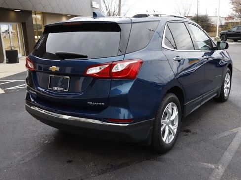 Used 2021 Chevrolet Equinox Premier image 3
