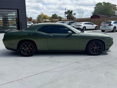 Used 2021 Dodge Challenger R/T w/ Blacktop Package image 4