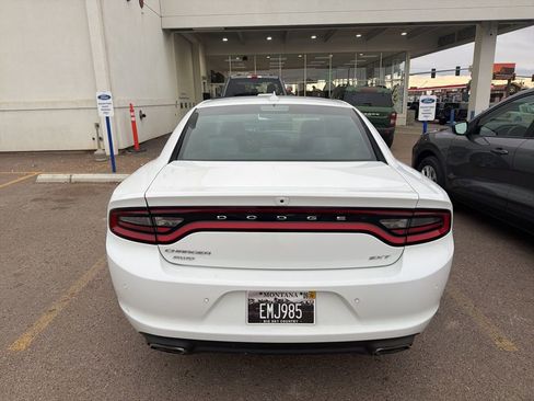 Used 2017 Dodge Charger SXT w/ AWD Plus Group image 5