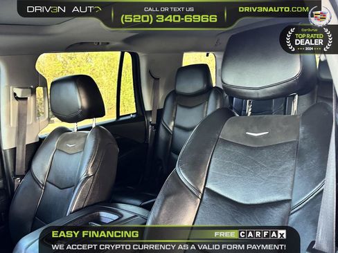 Used 2017 Cadillac Escalade Luxury w/ LPO, Radiant Package RWD image 10
