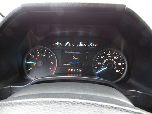 Used 2018 Ford F150 XLT w/ Equipment Group 302A Luxury image 24