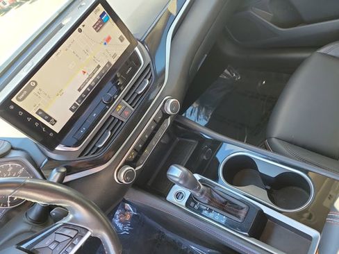 Used 2024 Nissan Altima 2.5 SR w/ SR Premium Package image 34