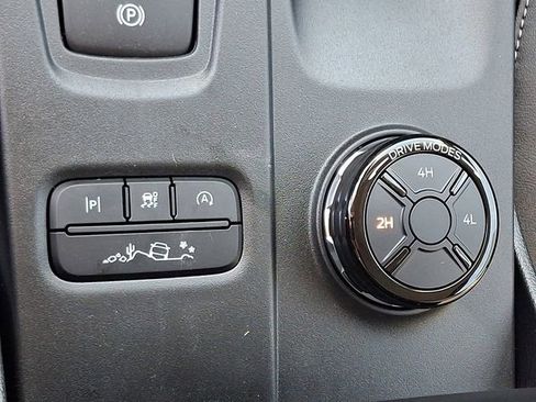 New 2025 Ford Ranger Lariat w/ FX4 Off-Road Package image 17