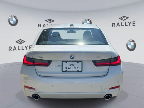 Certified 2025 BMW 330i xDrive Sedan w/ Convenience Package image 3