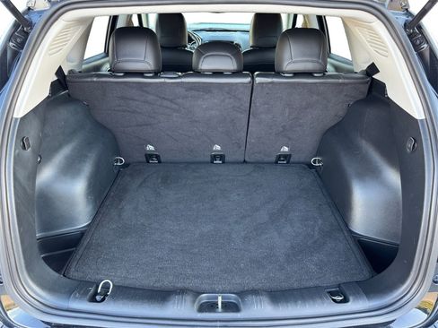 Used 2018 Jeep Compass Limited w/ Navigation Group image 20