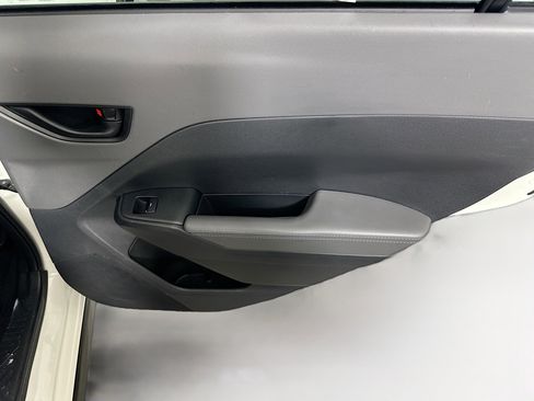 Used 2024 Subaru Crosstrek 2.0i Premium image 29