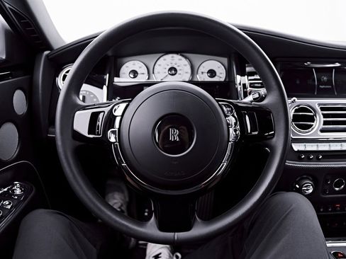 Used 2018 Rolls-Royce Ghost RWD image 66