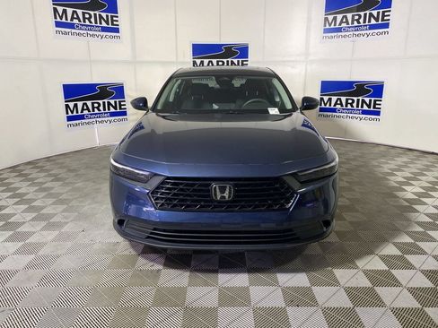 Used 2024 Honda Accord EX image 12