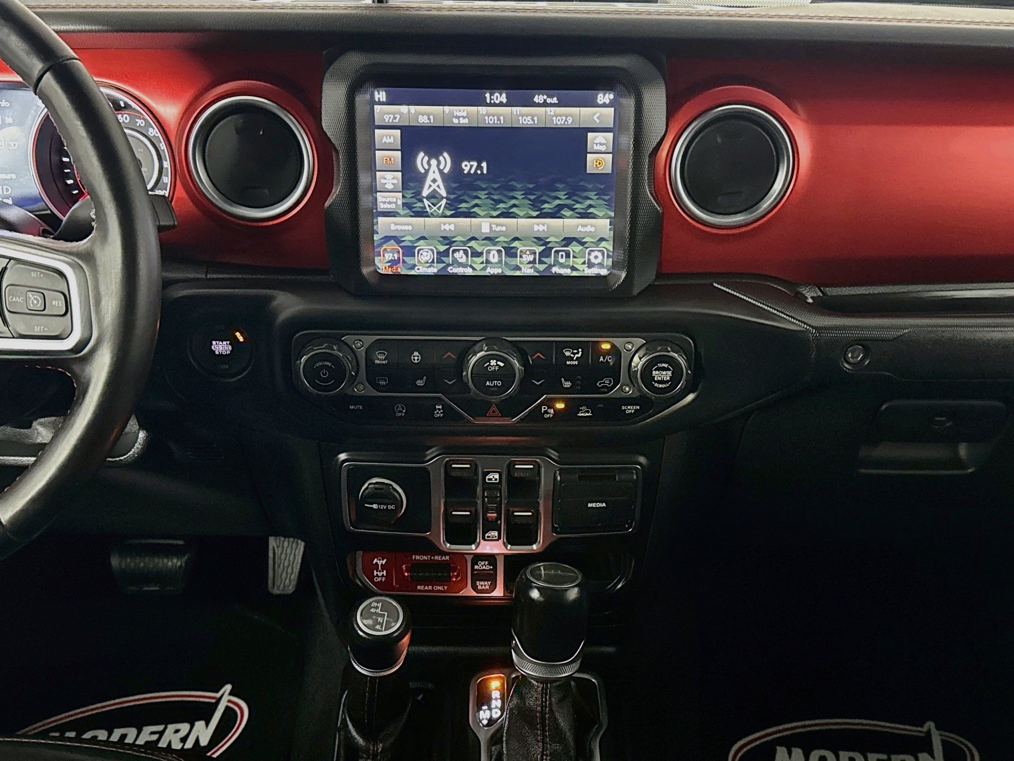 Used 2021 Jeep Gladiator Rubicon AWD/4WD image 27