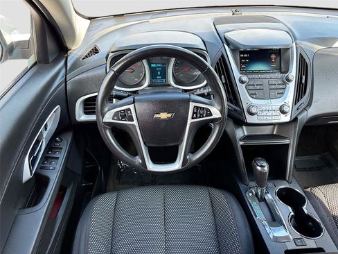 Used 2017 Chevrolet Equinox LT w/ Convenience Package AWD/4WD image 21