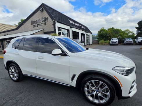 Used 2019 BMW X5 xDrive40i AWD/4WD image 4