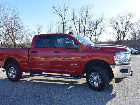 Used 2024 RAM 2500 Big Horn w/ Bed Utility Group image 9