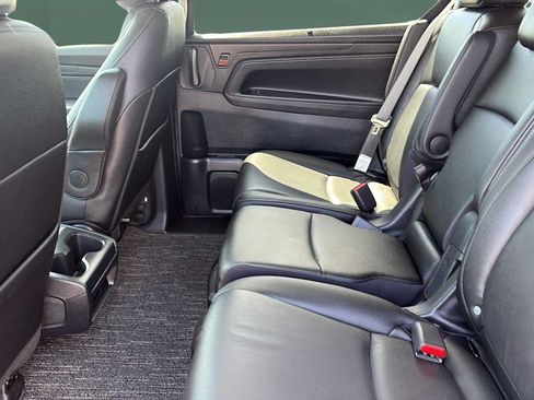 Used 2026 Honda Odyssey EX-L image 18