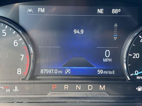 Used 2020 Ford Explorer XLT RWD image 18