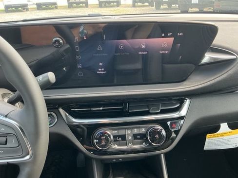 New 2026 Buick Envista Sport Touring w/ Convenience I Package FWD image 9