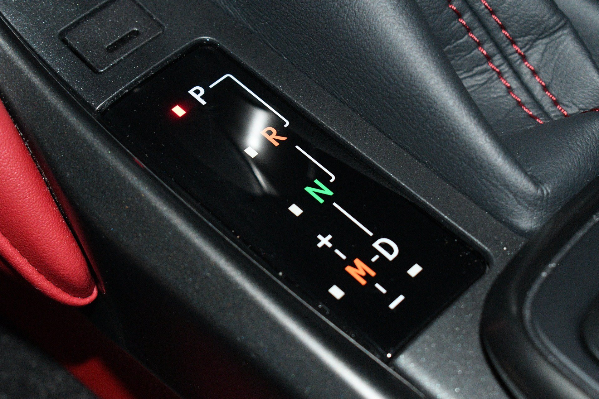 Used 2025 Lexus IS 350 F Sport RWD image 38