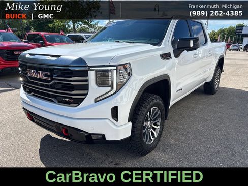 Certified 2022 GMC Sierra 1500 AT4 w/ AT4 Premium Package AWD/4WD image 1