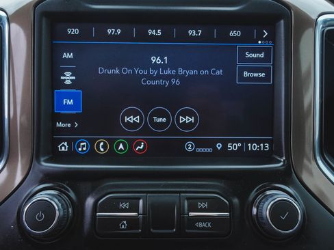 Used 2022 Chevrolet Silverado 1500 High Country w/ Safety Package II AWD/4WD image 22