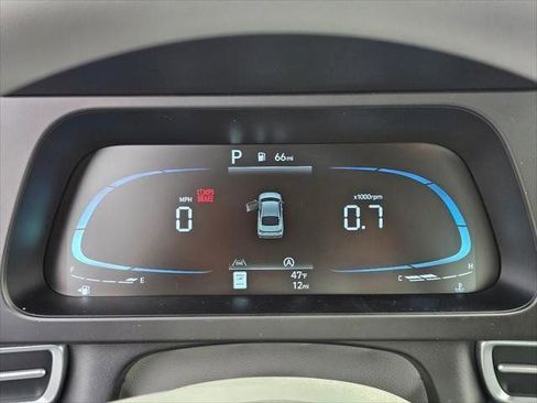 New 2026 Hyundai Elantra SE FWD image 19