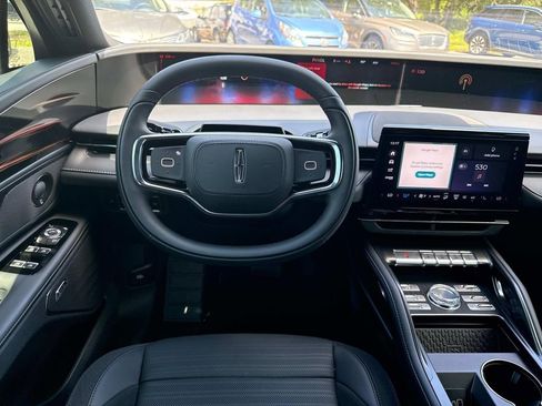 New 2025 Lincoln Nautilus Reserve w/ Jet Appearance Package image 17