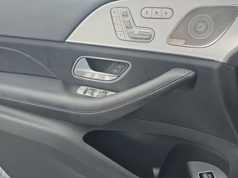 Certified 2024 Mercedes-Benz GLS 450 4MATIC image 26