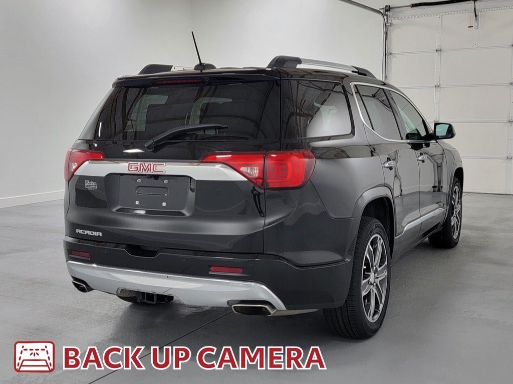 Used 2018 GMC Acadia Denali w/ Technology Package FWD image 8