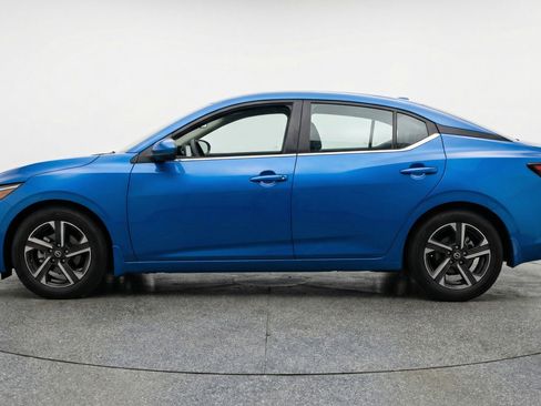 Used 2025 Nissan Sentra SV FWD image 5