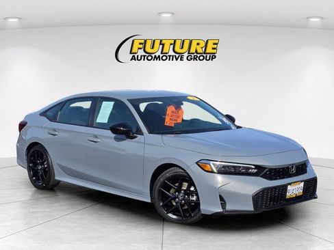 Used 2025 Honda Civic Sport image 1