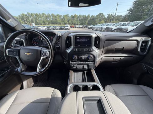 Used 2022 Chevrolet Silverado 1500 LTZ w/ LTZ Premium Texas Edition AWD/4WD image 7